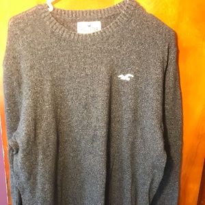 Hollister sweater